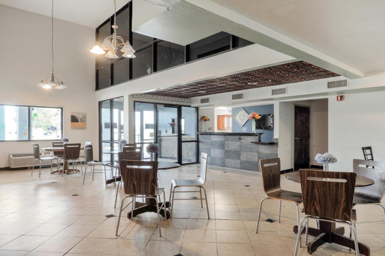 Lonestar Inn & Suites, Erick Ok Hwy 40 By Oyo المظهر الخارجي الصورة